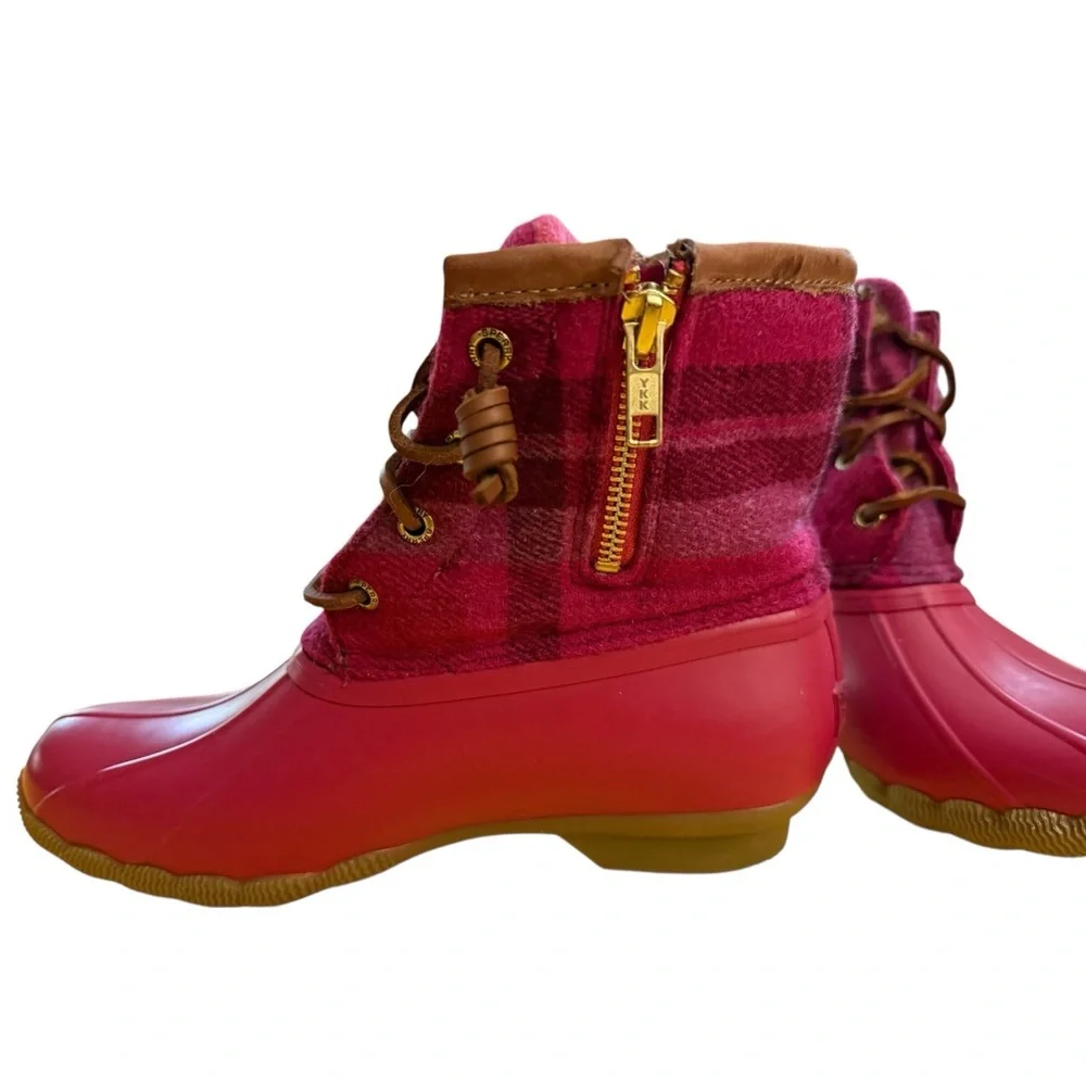 Sperry Saltwater Plaid Wool‎ Duck Boot, Pink, Size 5